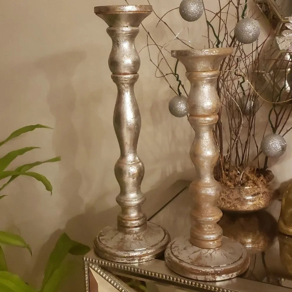 𝅺SET of two candles  silver wood holders